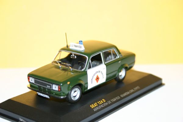 Miniatura Vehiculo Seat 124 Guardia Civil 1977