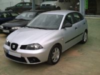 Seat Ibiza SportRider 1.9 TDi 100cv
climatizador, llantas, control velocidad de crucero,
Radio cd  mp3,cierre centralizado con mando,
Marzo 2007
13.990� - 5