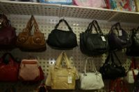 Bolsos y complementos - 3