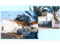 <strong>Ref. 444 Los Lorentes 130.000� </strong>
Villa with 35 m2 garage, total 250 m2, 1,5 km from Lidl.

Chalet con cochera de 35 m2, total 250 m2, a 1,5 km del Lidl. - 2