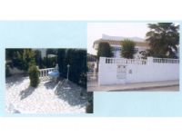 <strong>Fortuna 226.000�</strong>
Parcela 330 m2, vivienda en sotano de 120 m2, vivienda en planta baja de 60 m2, calefacci�n toda la casa, chimenea, 2 terrazas una de ellas cerrada totalmente. - 6