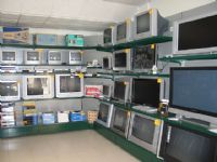 - Televisores LCD: Panasonic, Sony, Philips, Daewoo, etc.
- Televisores panor�micos Thomson.
 - 3