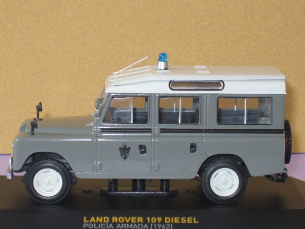 Miniatura 4X4 Lan Rover 109 Diesel de Policia Armada (Espaa 1.962)