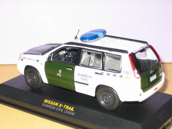 Vehiculo Miniatura Guardia Civil Nissan X-Trail (2.004)