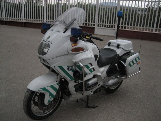 Motocicleta BMW Guardia Civil de Trfico R 850 RT