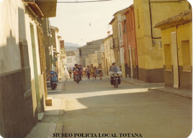 Carrera en Calle San Antonio (1.977)