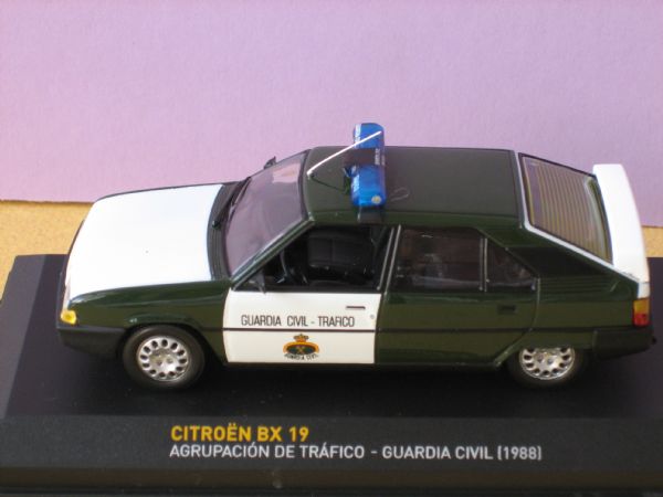 Miniatura Vehiculo Citroen BX 19 Guardia Civil (1988) Espaa