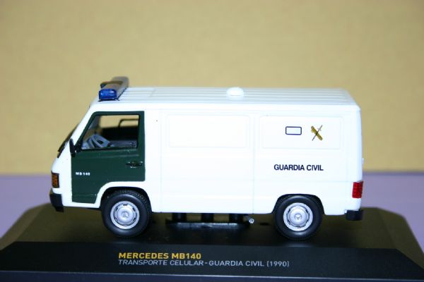 Miniatura Vehiculo Furgon MB 140 Guardia Civil Transporte Celular
