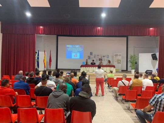 La Pea Barcelonista de Totana, participa en la jornada del Tercer Sector en el Centro Penitenciario de Murcia I.