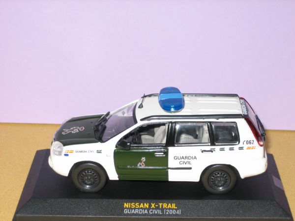 Vehiculo Miniatura Guardia Civil Nissan X-Trail (2.004)