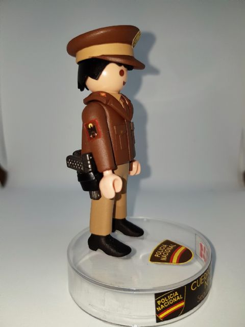 POLICIA NACIONAL (LOS MADEROS)