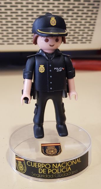 UNIFORME DE DIARIO CUERPO NACIONAL DE POLICIA (ESPA�A)