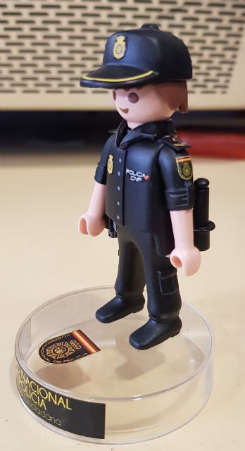 UNIFORME DE DIARIO CUERPO NACIONAL DE POLICIA (ESPA�A)