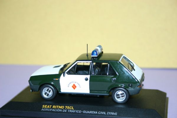 Vehiculo Miniatura Agrupaci�n de Tr�fico de la Guardia Civil 1.984