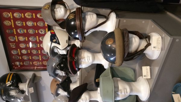 Casco de Policia Armada y de Trafico (1.958)