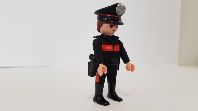 POLICIA CARABINIERO ITALIANO