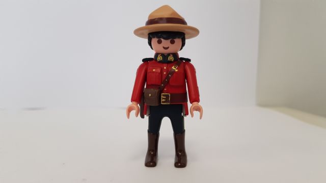 POLICIA MONTADA DEL CANADA (UNIFORME GALA)