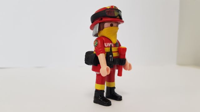 UNIDAD MILITAR EMERGENCIAS (UME) UNIFORME CONTRAINCENDIOS