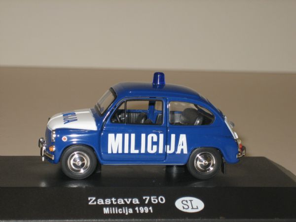 Miniatura Vehiculo Policia Slovenia  1991