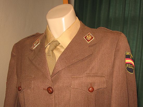 Uniforme Cuerpo Policia Nacional Femenino (1984)