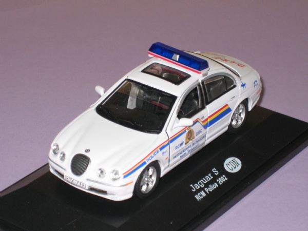 Vehiculo Miniatura Policia Canada Jaguar RCMP