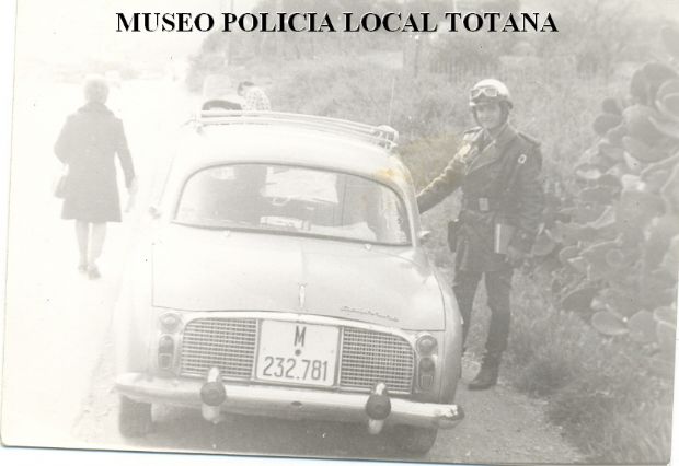 Jose R. H. junto al Gordini de su padre