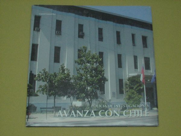 Libros de Carabineros de Chile y Policia de Investigacin de Chile