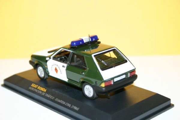 Miniatura Vehiculo Seat Ronda  Guardia Civil Espa�a 1984