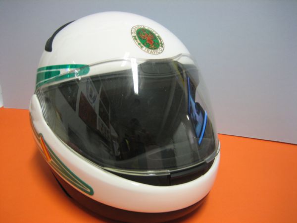 Casco Actual de la Guardia Civil de Tr�fico