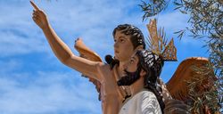 Traslado pasos Jueves Santo 2026