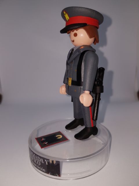 POLICIA ARMADA (GRISES)