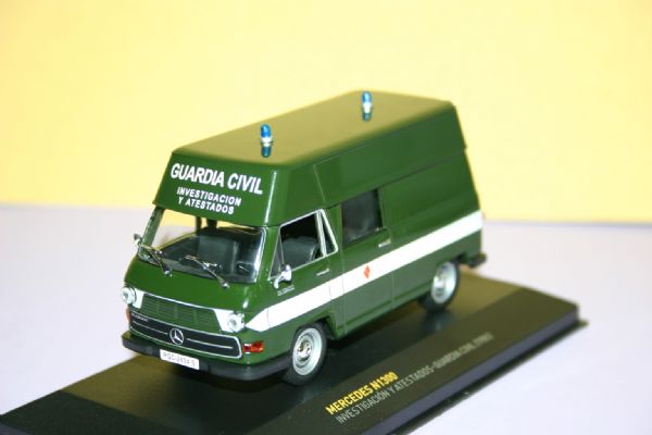 Vehiculo Miniatura Investigacin y Atestados de Guardia Civil 1.985