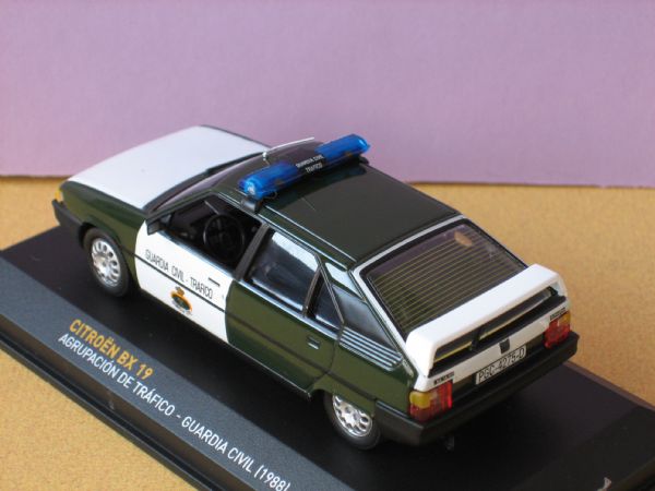 Miniatura Vehiculo Citroen BX 19 Guardia Civil (1988) Espaa