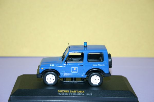 Vehiculo Miniatura Suzuki Santana de Mossos D'Esquadra 1.985.