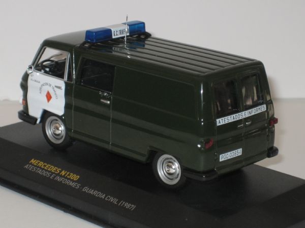 Miniatura Furgon Mercedes N1300 Guardia Civil Espaa 1987