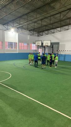 50 personas privadas de libertad participan en la escuela de ftbol de la Pea barcelonista de Totana en el centro penitenciario de Murcia I
