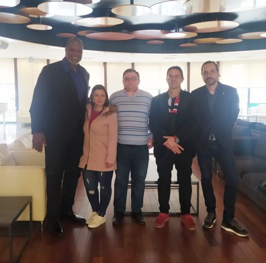 La Pea Barcelonista de Totana participa en la recepcin al equipo de baloncesto del FCB.