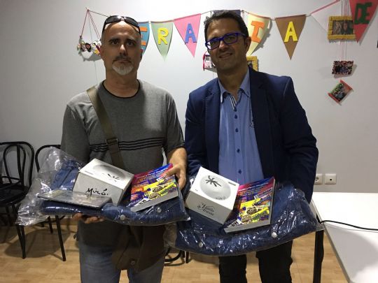 LA PEA BARCELONISTA DE TOTANA COLABORA CON LA ASOCIACIN RETIMUR