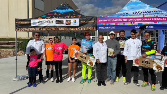 M�s de 250 ni�os participan en la III Jornada de F�tbol Base solidaria en Totana a beneficio de las enfermedades raras