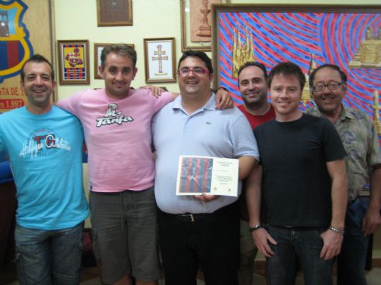 LA PB TOTANA COLABORA EN LA CAMPAA POPULAR PARA LA REALIZACION DE UNA ESCULTURA A LADISLAO KUBALA