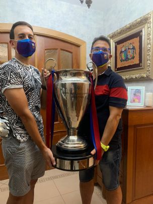 La Peña Barcelonista Totana te invita a apoyar al Barça en la champions y a protegernos de la COVID-19 con la mascarilla oficial de la Peña