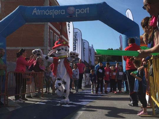 LA PB TOTANA COLABORA CON LA AECC Y SU DELEGACIN EN ALEDO  EN SU TRADICIONAL CARRERA SOLIDARIA