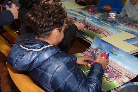 LA PEÑA BARCELONISTA DE TOTANA VISITA EL CENTRO DE PROTECCION DE MENORES GESTIONADO POR LA FUNDACIÓN ANTONIO MORENO EN ALHAMA DE MURCIA