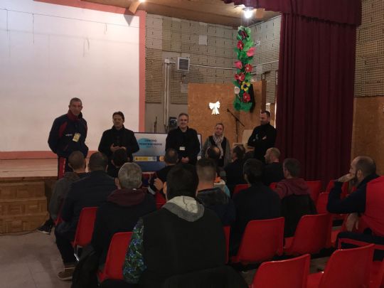 JORNADA DE DEPORTE TERAPEÚTICO EN C. P. MURCIA I