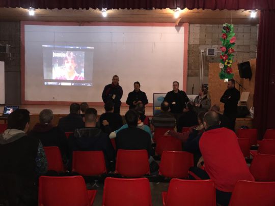 JORNADA DE DEPORTE TERAPEÚTICO EN C. P. MURCIA I