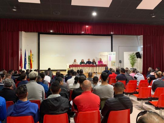 La Pea Barcelonista de Totana y colectivo Parntesis colaboran en la organizacin de la II JORNADA DE IGUALDAD en el Centro Penitenciario de Murcia I