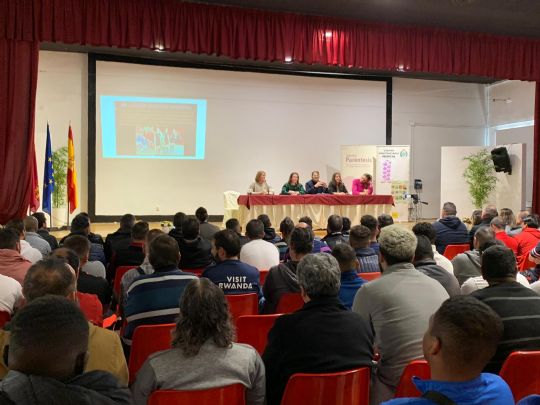 La Pea Barcelonista de Totana y colectivo Parntesis colaboran en la organizacin de la II JORNADA DE IGUALDAD en el Centro Penitenciario de Murcia I