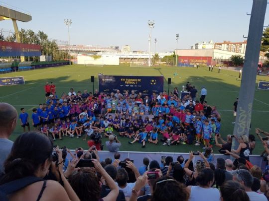 LA PEA BARCELONISTA DE TOTANA DA VISIBILIDAD Y SENSIBILIZA SOBRE LAS LIPODISTROFIAS EN EL XIV TORNEO INTERNACIONAL DE FTBOL 7, ORGANIZADO POR LA CONFENDERACIN MUNDIAL DE PEAS DEL FCBARCELONA