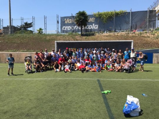 LA PEA BARCELONISTA DE TOTANA DA VISIBILIDAD Y SENSIBILIZA SOBRE LAS LIPODISTROFIAS EN EL XIV TORNEO INTERNACIONAL DE FTBOL 7, ORGANIZADO POR LA CONFENDERACIN MUNDIAL DE PEAS DEL FCBARCELONA