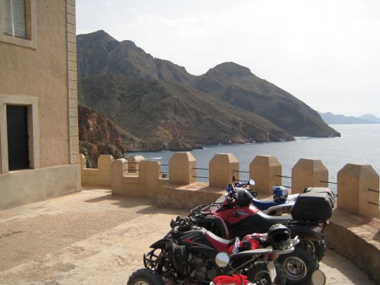 LA PB TOTANA Y QUAD EN ACCION EN CALAS DE BOLOTE Y CASTILLITOS